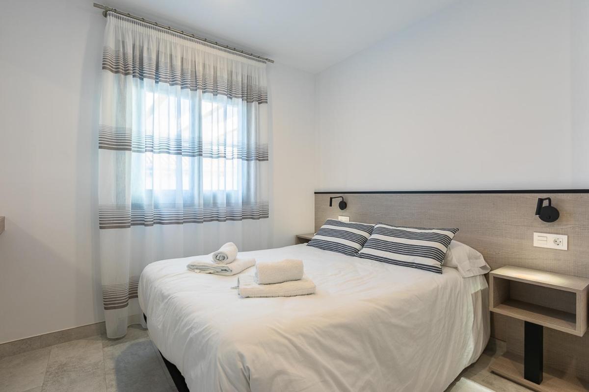 Apartamentos Guerrero 3 Torre Del Mar Eksteriør bilde